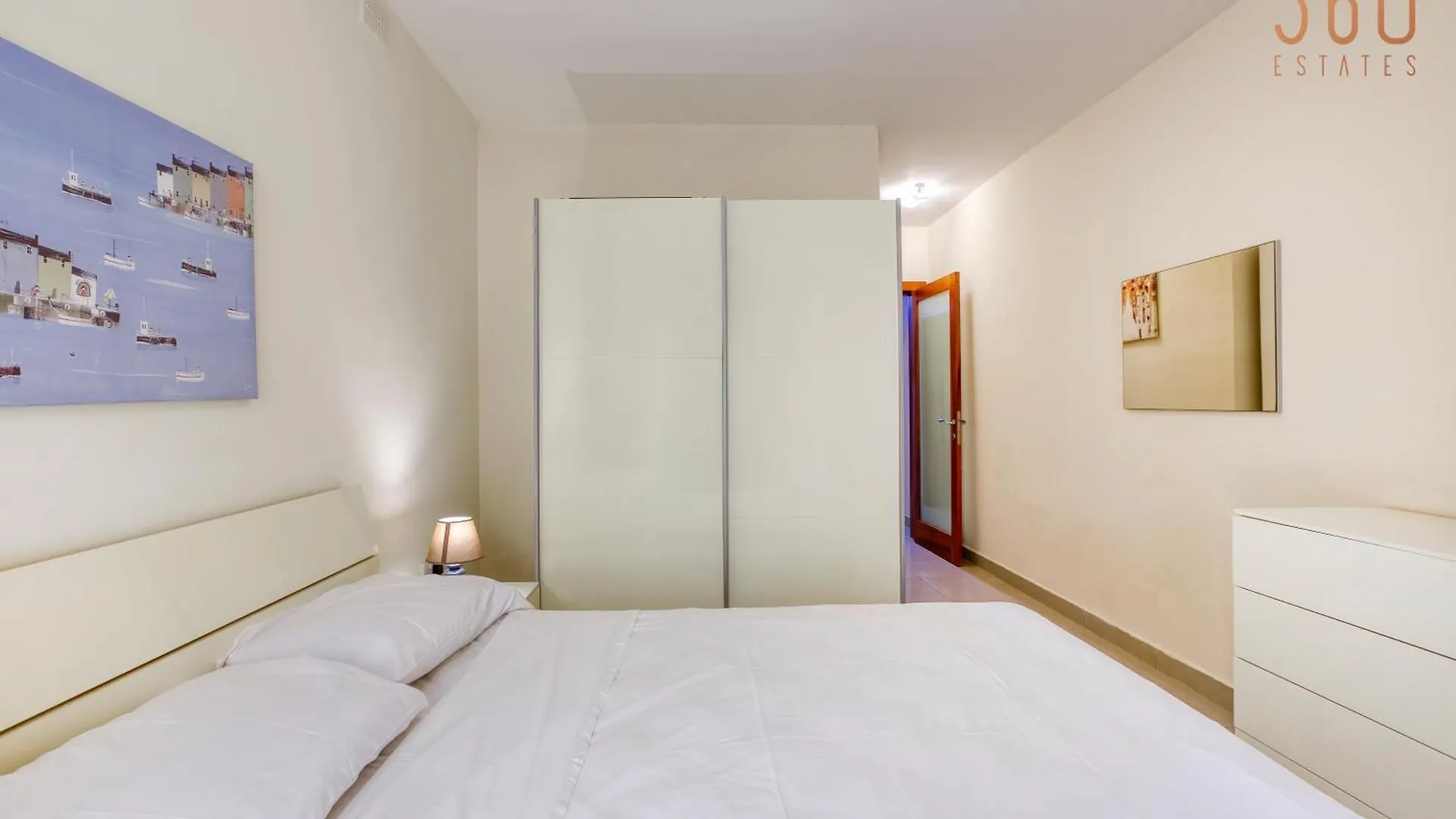 Spacious 3Br Home With Private Terrace In Sliema By 360 Estates